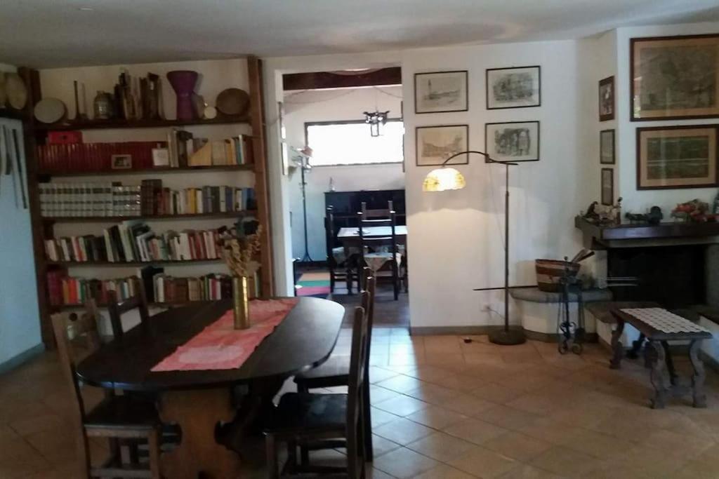 Country House Tra Lago E Mare A Sud Di Roma Villa Campoleone Exterior photo
